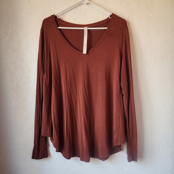 lululemon athletica Tops - Lululemon Up For Down Time Flowy Top
